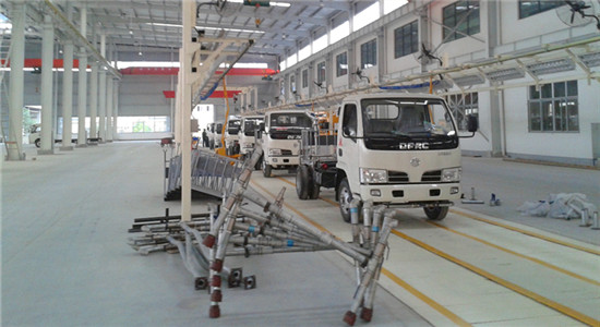 <a href=http://www.jnatsten.com/ssc target=_blank class=infotextkey>灑水車</a>圖片